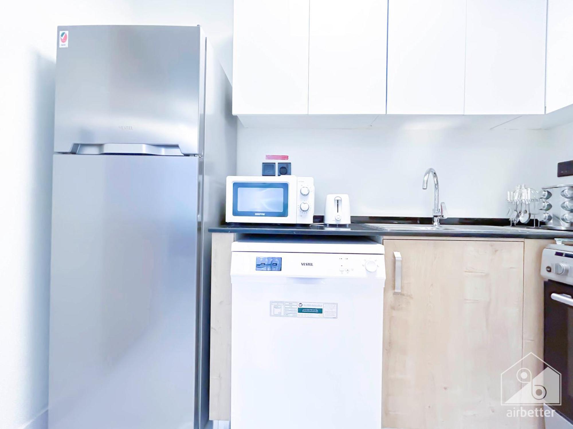 Apartment Luxury 1-br In Rukan: Skyline Views! Dubai